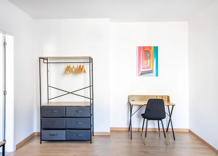 Apartment Romantic Getaway With Jacuzzi, Downtown Mulhouse