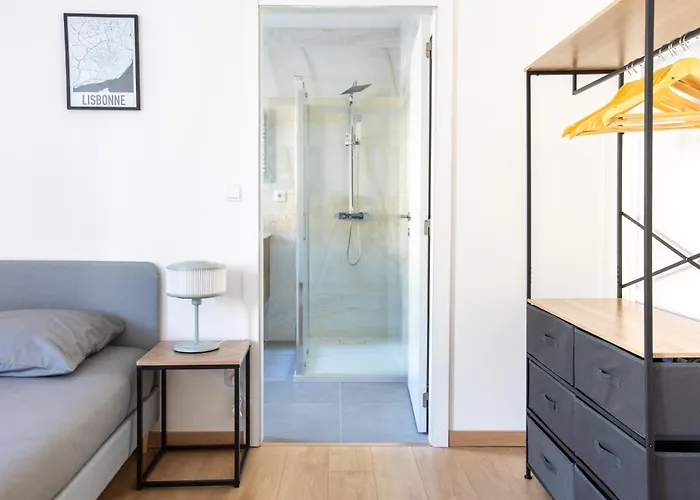 Romantic Getaway With Jacuzzi, Downtown Mulhouse